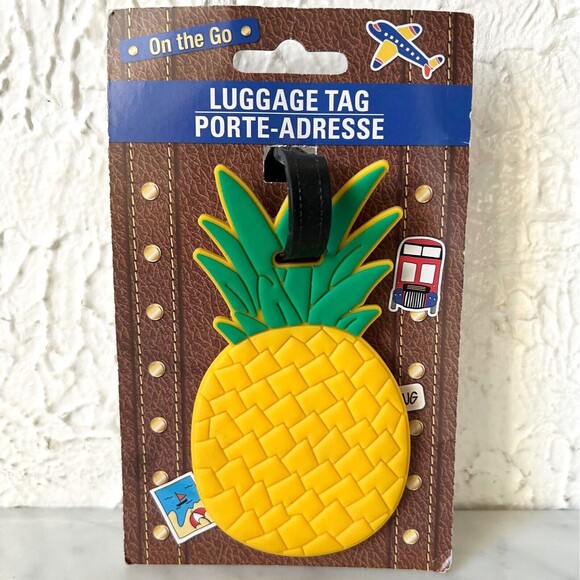 On the Go Luggage Tag Rubber Pineapple Travel Bag ID Tag - Picture 1 of 4